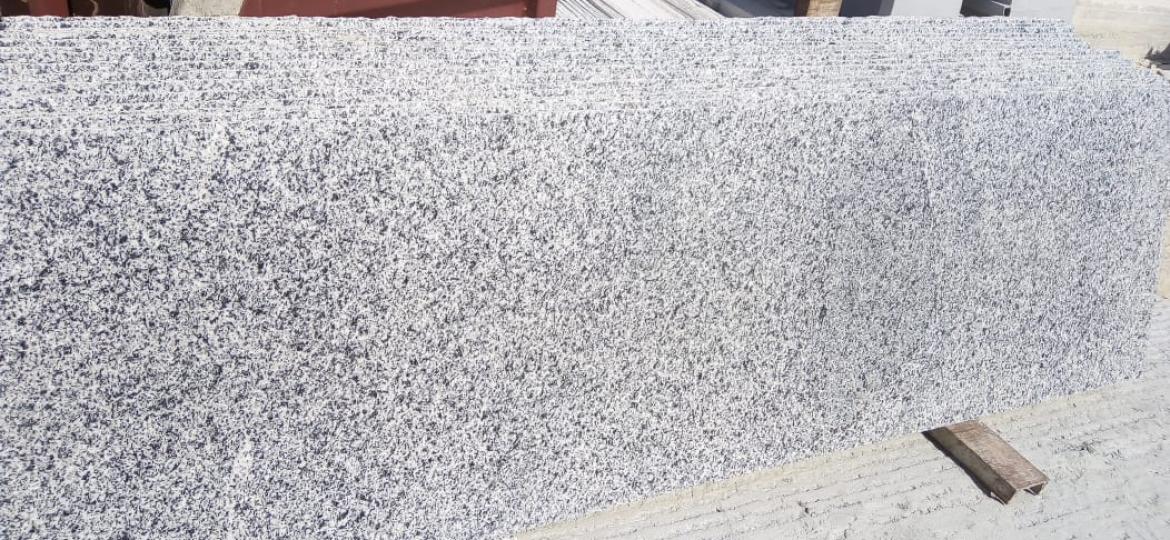 New halayeb granite  